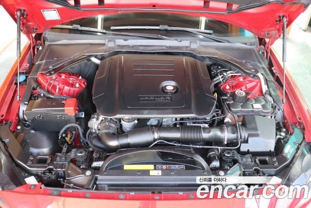 Jaguar XE Prestige, 2017 19