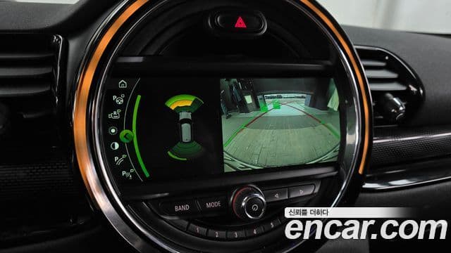 Mini Cooper D 클럽맨 2세대, 2018 15