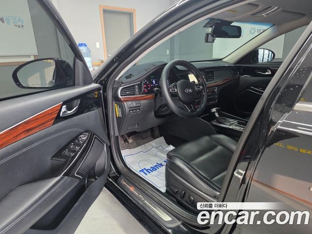 Kia All New K7 Luxury, 2016 6