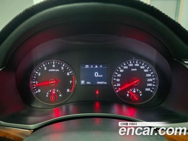 Kia All New K7 Luxury, 2016 8