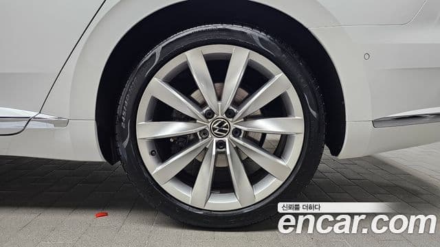 Volkswagen 아테온 Prestige, 2023 все фото