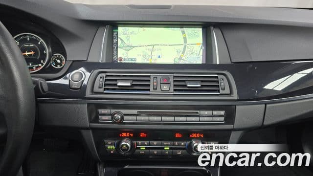 BMW 5시리즈 (F10) 520d xDrive M Aero Dynamic, 2016 14