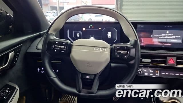 Kia The / новый New EV6 GT Line, 2025 9