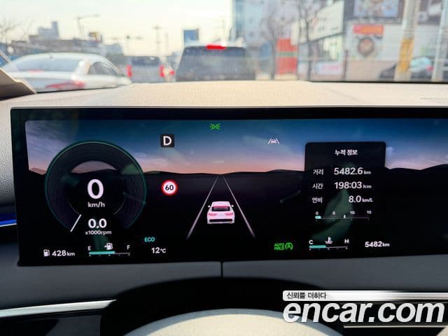 Genesis GV70, 2025 14