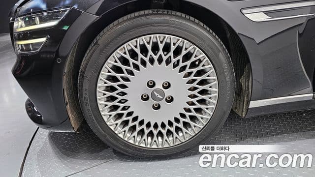 Genesis G80 (RG3) бензин 2.5 турбо AWD, 2022 все фото