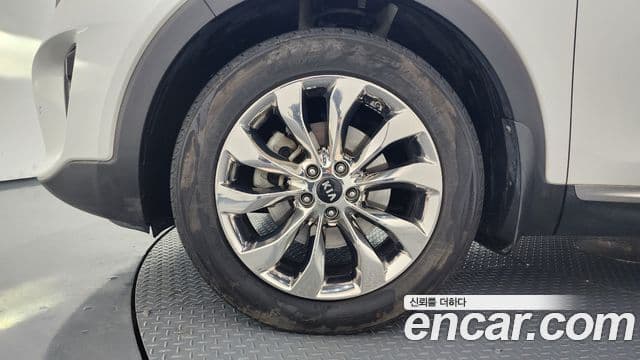 Kia The / новый New Sorento Noblesse Special, 2018 все фото