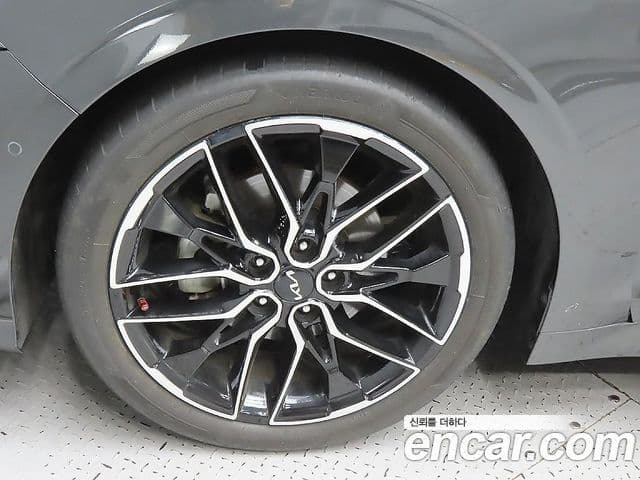 Kia K5 3세대 Signature, 2023 все фото