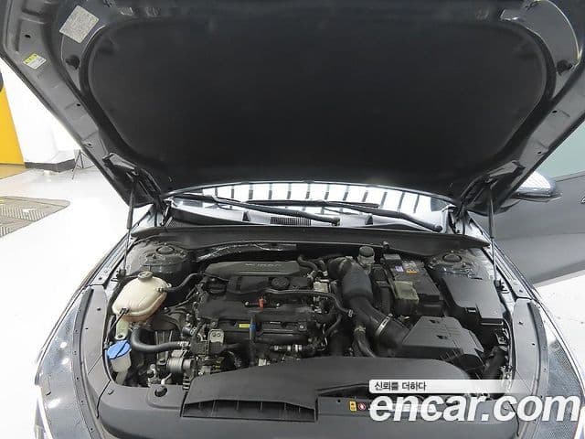 Kia K5 3세대 Signature, 2023 8