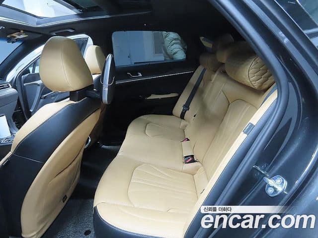 Kia K5 3세대 Signature, 2023 9