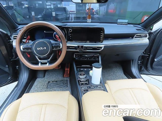 Kia K5 3세대 Signature, 2023 10