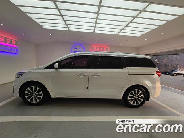 Kia All New Carnival Luxury, 2017 20