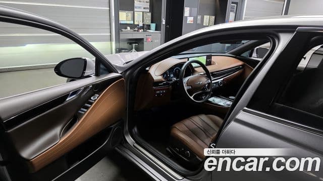 Genesis G80 (RG3) бензин 2.5 турбо AWD, 2022 10