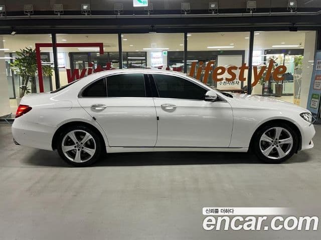 Mercedes-Benz E-класс W213 Avantgarde, 2018 4