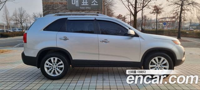 Kia Sorento R Premium, 2010 3