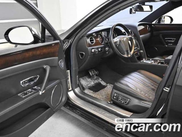 Bentley Flying Spur 2세대, 2015 10