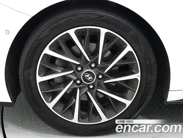 Hyundai Sonata (DN8) Premium Family, 2020 20