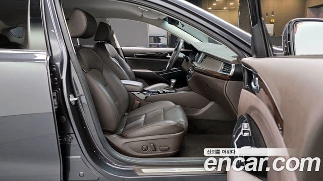 Kia All New K7 3.0 GDI Limited, 2018 10