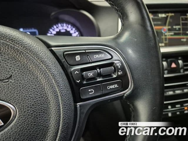 Kia K5 2세대 Prestige, 2016 17