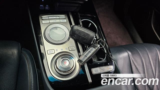 Genesis G80 (RG3), 2021 9