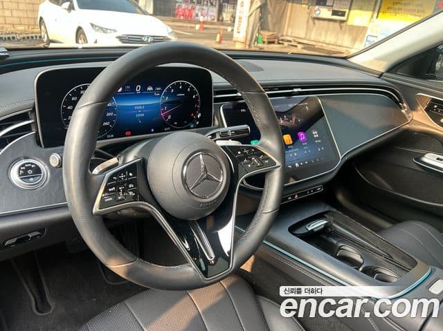 Mercedes-Benz E-класс W214 Avantgarde, 2024 10