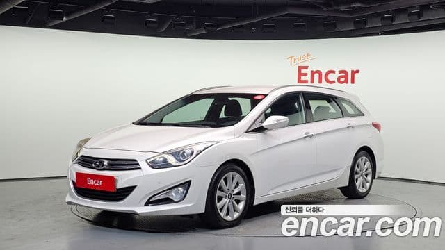 Hyundai i40 Modern, 2012 1