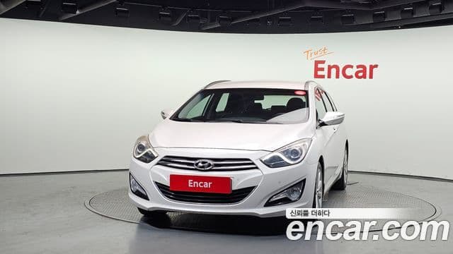Hyundai i40 Modern, 2012 3