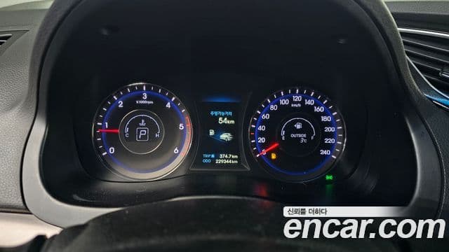 Hyundai i40 Modern, 2012 8