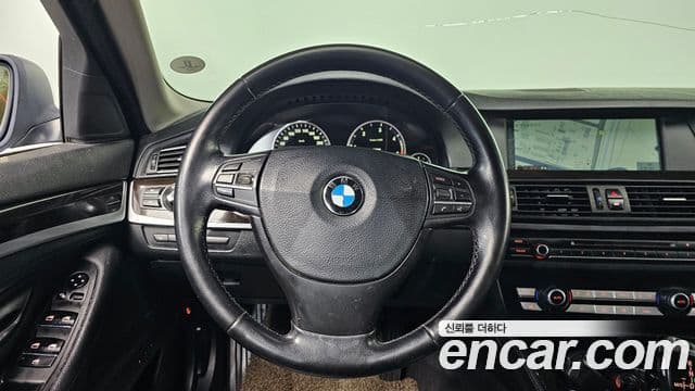 BMW 5시리즈 (F10), 2011 13