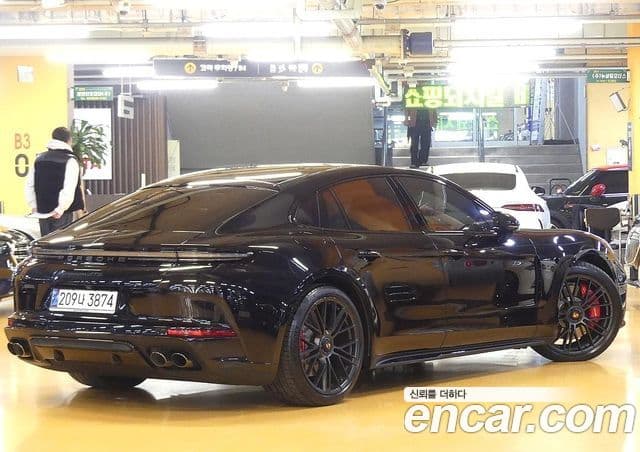 Porsche Panamera (976) 4.0 GTS, 2025 2