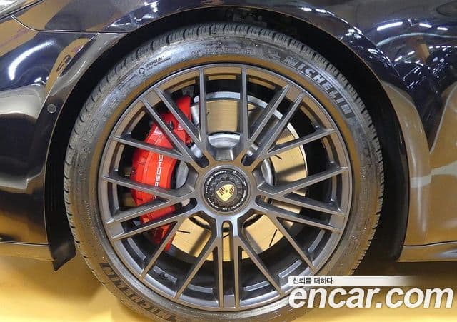 Porsche Panamera (976) 4.0 GTS, 2025 все фото