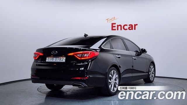 Hyundai LF Sonata Premium, 2016 2