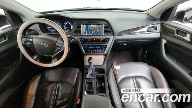 Hyundai LF Sonata Premium, 2016 7