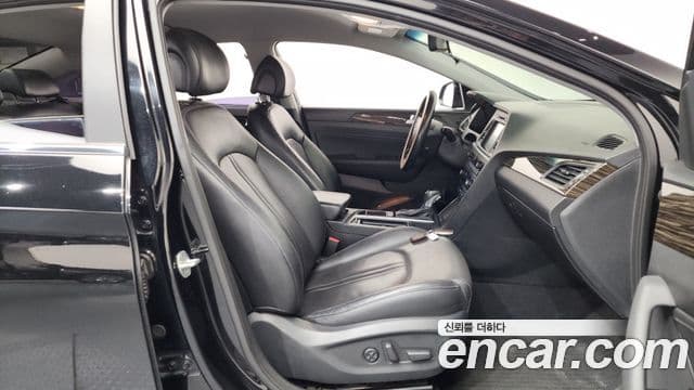 Hyundai LF Sonata Premium, 2016 11