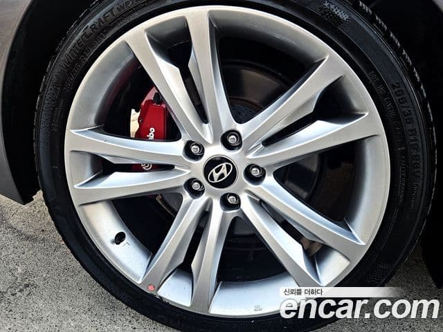 Hyundai Genesis купе 380 GT-RW, 2011 все фото