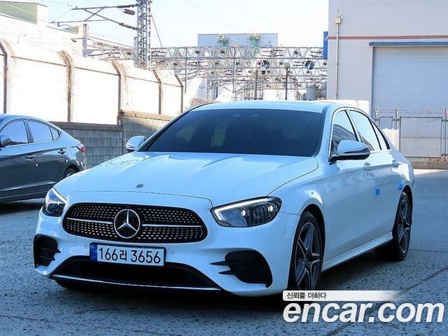 Mercedes-Benz E-класс W213 AMG Line, 2023 2