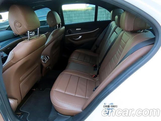 Mercedes-Benz E-класс W213 AMG Line, 2023 6