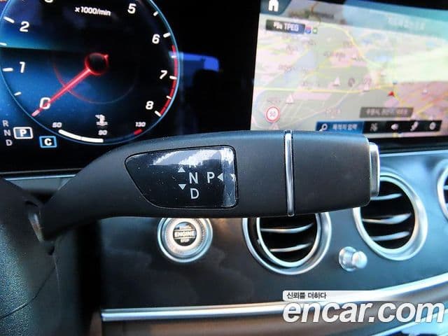 Mercedes-Benz E-класс W213 AMG Line, 2023 11