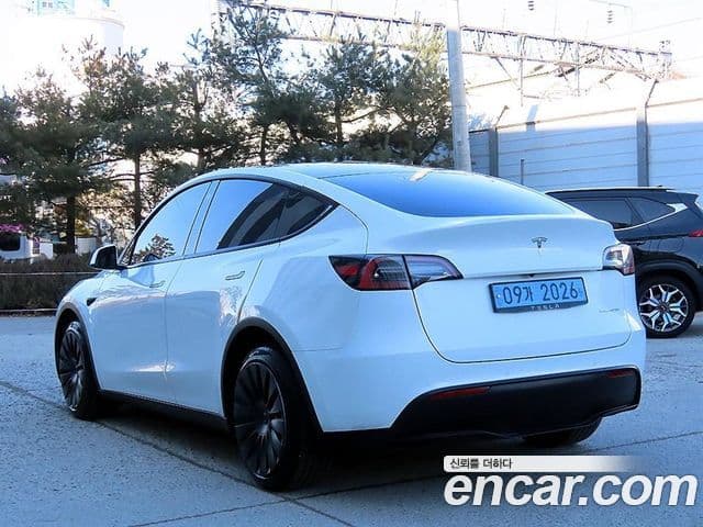 Tesla модель Y Long Range AWD, 2021 3