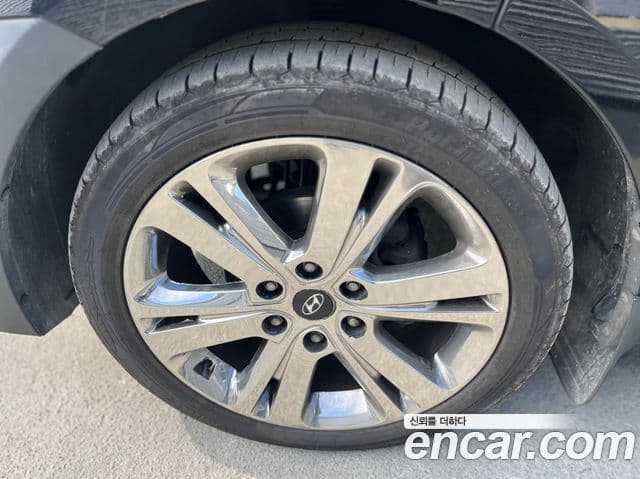 Hyundai 쏠라티 Luxury, 2021 10