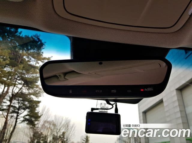 Genesis G80 Prestige, 2017 18