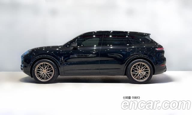Porsche Cayenne (PO536), 2024 1