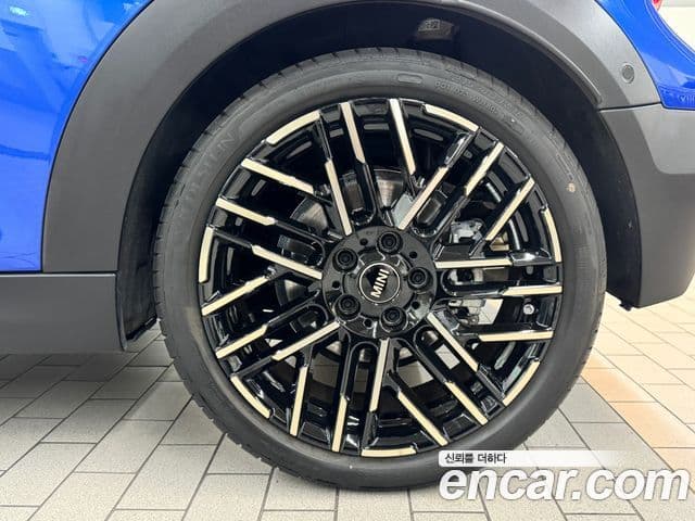 Mini Cooper S кабриолет 4세대 favored, 2025 все фото
