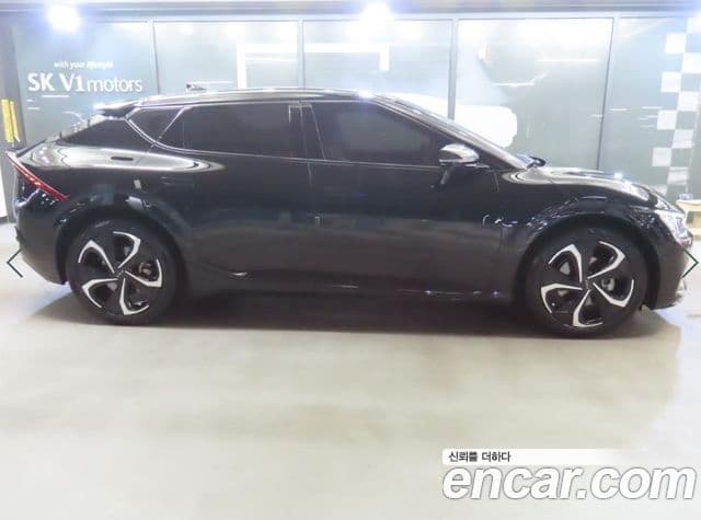Kia EV6 GT Line, 2023 3