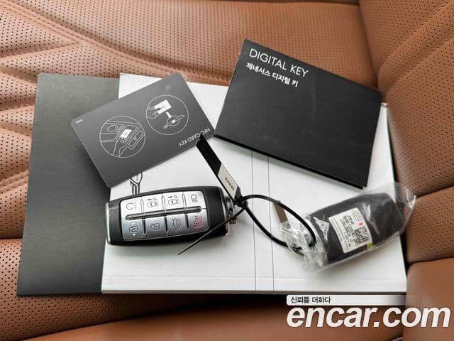 Genesis electrified G80 (RG3) e-AWD, 2022 17