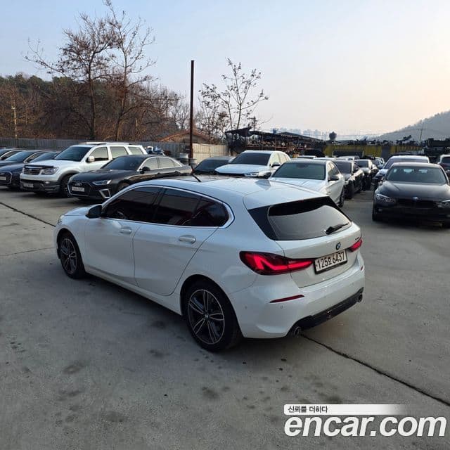 BMW 1시리즈 (F40) 120i Sport, 2023 все фото