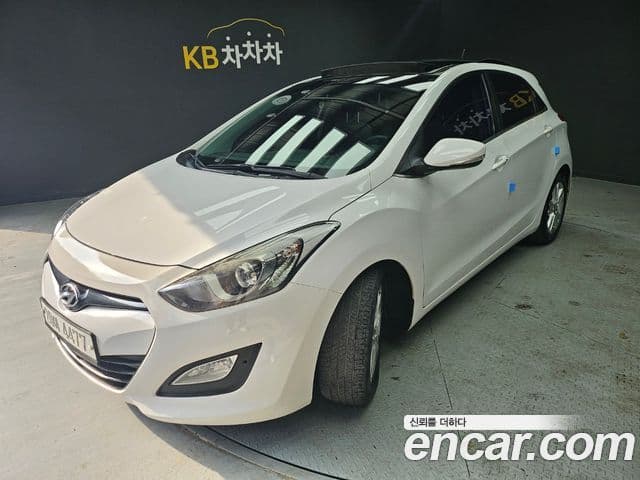Hyundai i30(новый кузов / новое поколение) 1.6 GDI Unique, 2012 1