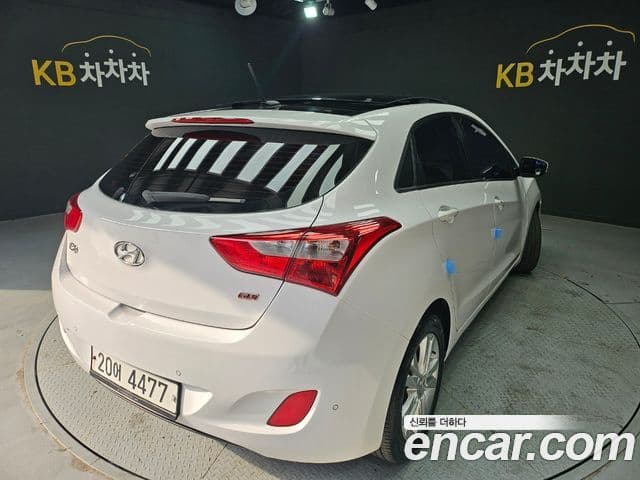 Hyundai i30(новый кузов / новое поколение) 1.6 GDI Unique, 2012 2