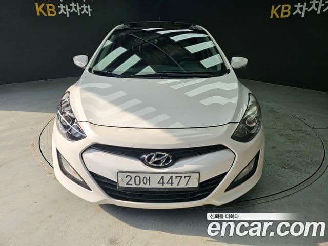 Hyundai i30(новый кузов / новое поколение) 1.6 GDI Unique, 2012 3