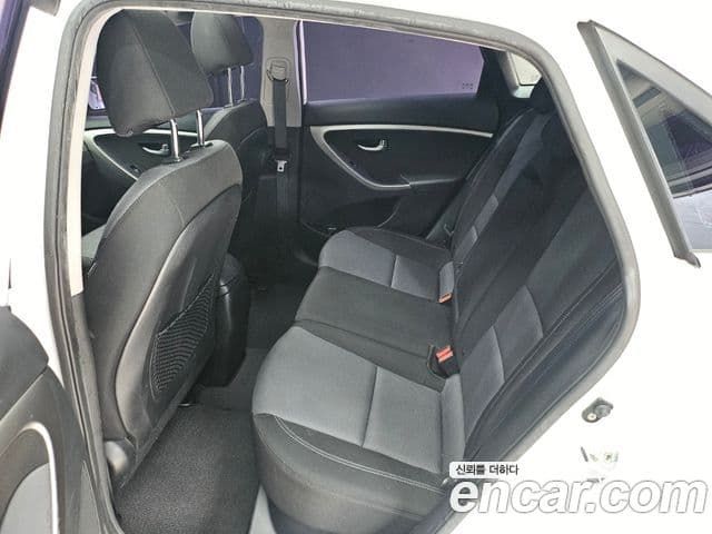 Hyundai i30(новый кузов / новое поколение) 1.6 GDI Unique, 2012 11