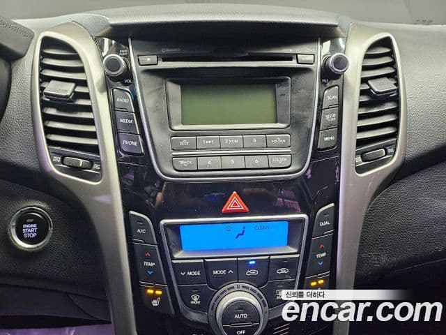 Hyundai i30(новый кузов / новое поколение) 1.6 GDI Unique, 2012 14